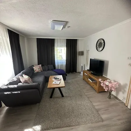 Schwarzwaelder Tulpe Daire Gernsbach